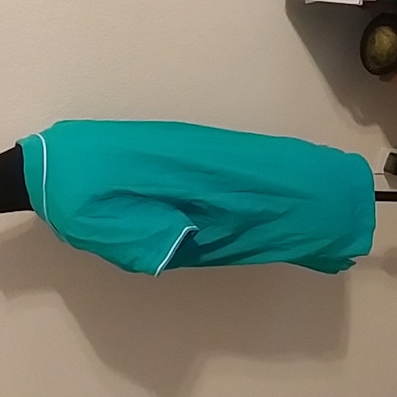 ST. JOHNS BAY Petite Polo - Picture 5 of 7